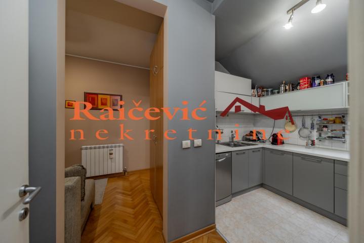 SAVSKI VENAC CENTAR 115m2 , 295000e