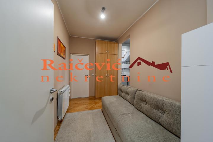 SAVSKI VENAC CENTAR 115m2 , 295000e