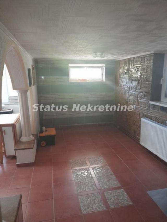 Sremska Kamenica-*Ekskluziva*-Useljiva Uknjižena Kuća 192 m2 u blizini Dunava-065/385 8880