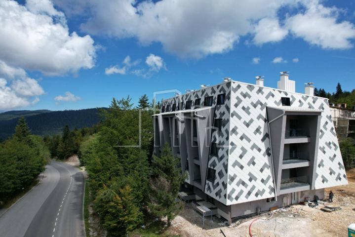 AKCIJA Dvosobni apartman sa balkonom 40. 5m2 Marigona Bjelašnica