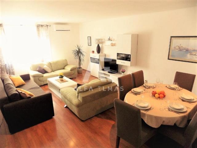 Njivice, GREAT OPPORTUNITY!! modern two-room apartment near all amenities!! ID 465