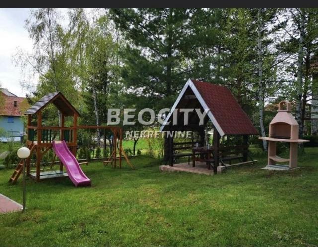 Zlatibor, Obudojevica, , 4. 5, 240m2, 460000EUR APARTMANSKA ZGRADA