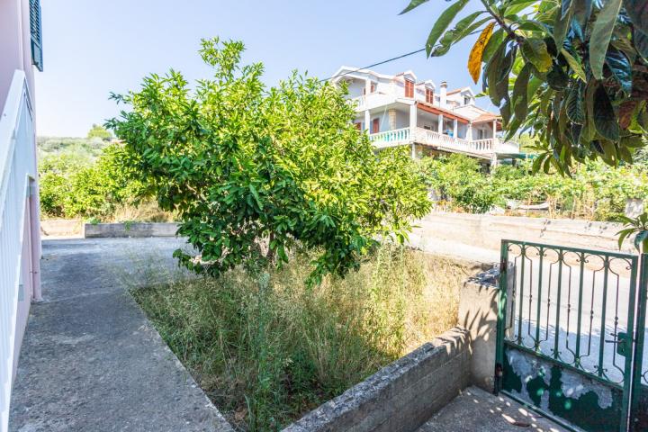 Korčula, Vela Luka, lijepa samostojeća kuća u blizini mora