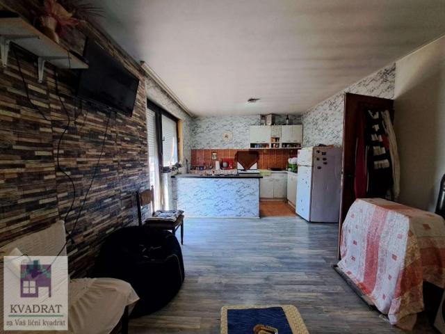 Kuća 154 m², 7 ari, Lazarevac, Petka – 75 000 €