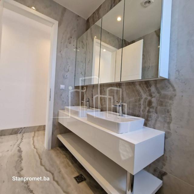 Five-room apartment, Mostar, new building for sale