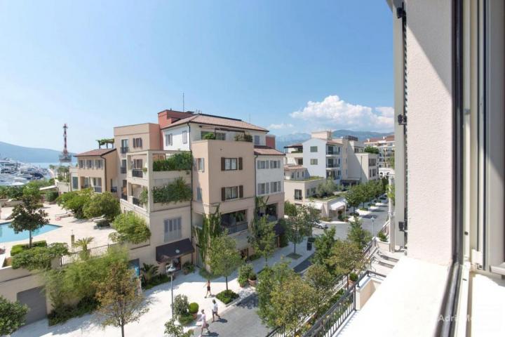 Prodajem 2-soban stan u Porto Montenegro - 150 m2