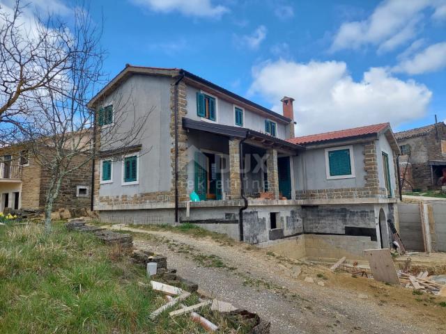 ISTRIA, PAZIN - Detached house with pool