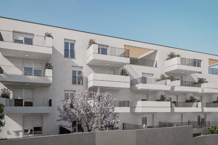 Čiovo, Okrug Gornji - dvosoban stan s balkonom i garažnim mjestom (S5)