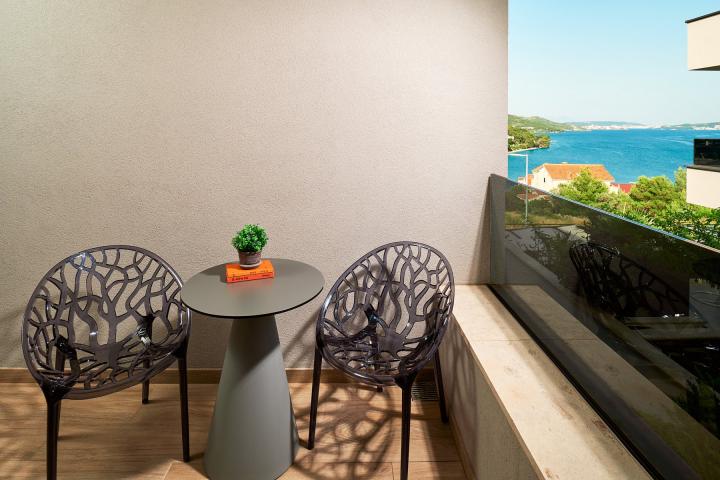 Trogir - Marina, luksuzna vila s unutarnjim bazenom