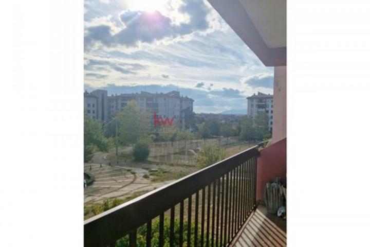SNIŽENO!!! Prodaja stana, Vranje, Ledena stena, trosoban, 81m2