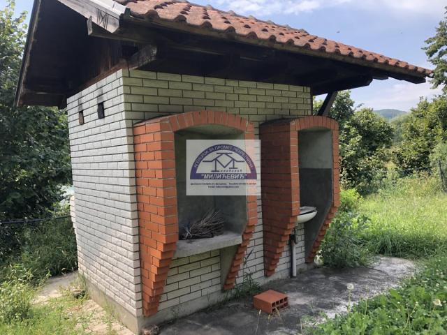 Prodaja, Kuća, 140m2 , Kragujevac
