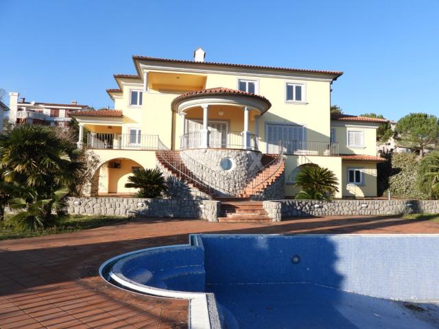 OPATIJA, POBRI - villa / three-storey house - detached 505m² + 1240m2 environment