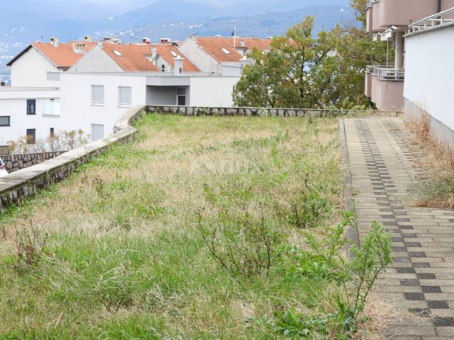 SRDOČI - apartment 140m2 DB+3S with panoramic sea view + garden 175m2 for rent