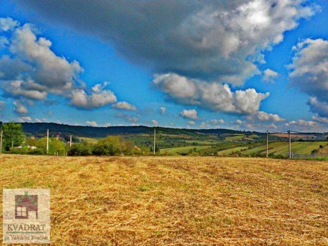 Građevinski placevi od 7 – 72 ara, Obrenovac, Mala Moštanica  – 1500 - 1700 €/ar