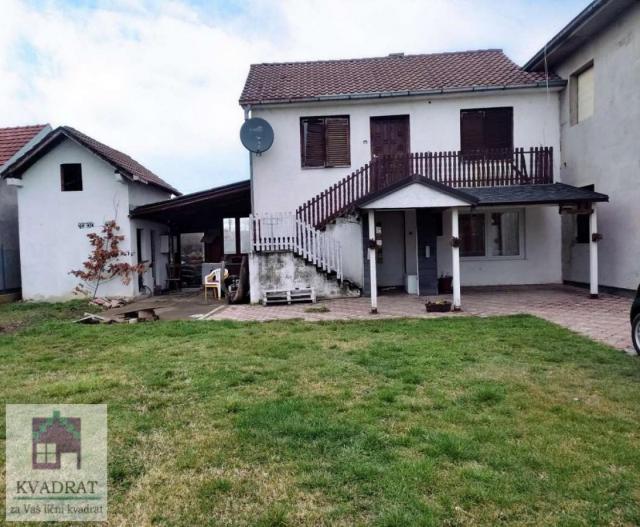 Kuća 80 m², 4, 5 ari, Obrenovac, Zvečka – 65 000 €