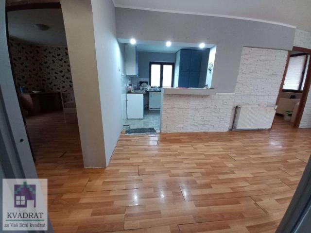 Kuća 228 m², 7 ari, Barajevo, centar  – 104 000 €