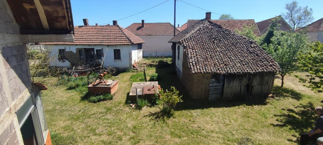 Kuća- selo Rutevac, Aleksinac
