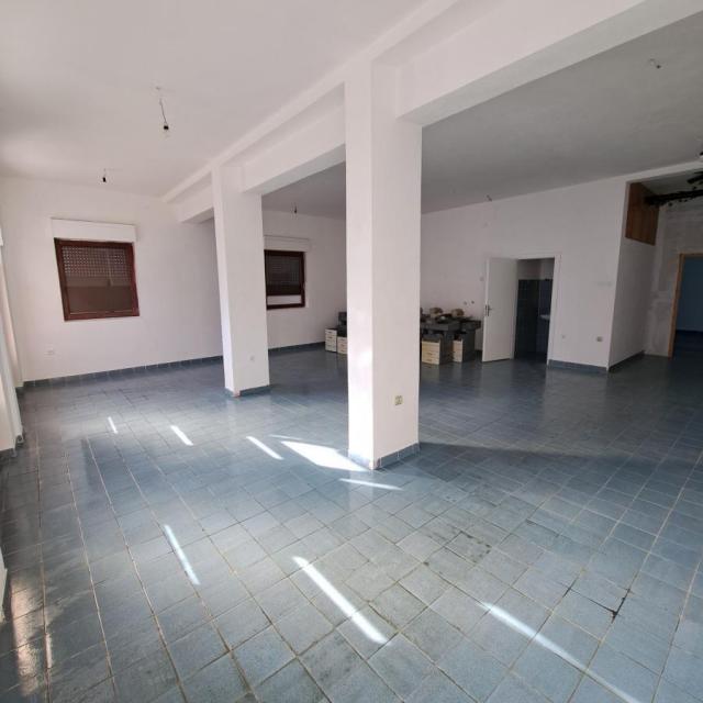 Poslovni prostor u Durlanu