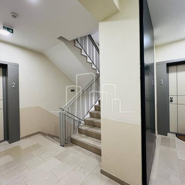 Luxurious apartment for rent in Čobani, new building