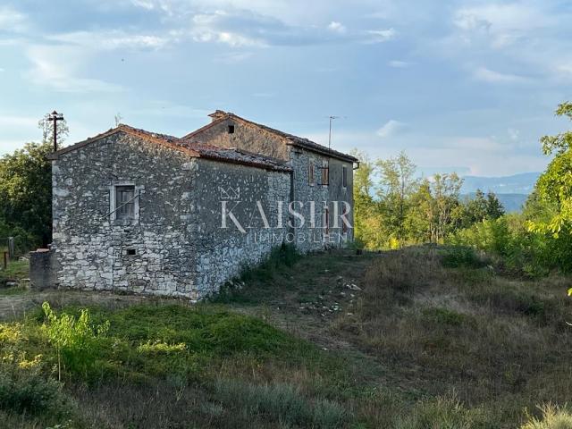 Istra, Kršan – Stancija s predivnim pogledom na Učku