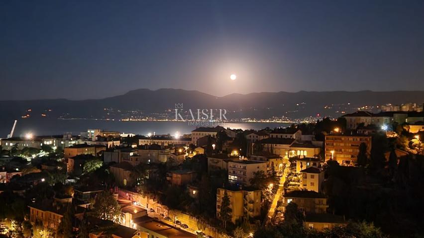 Rijeka, Kozala - Huge luxurious two-story apartment with elevator