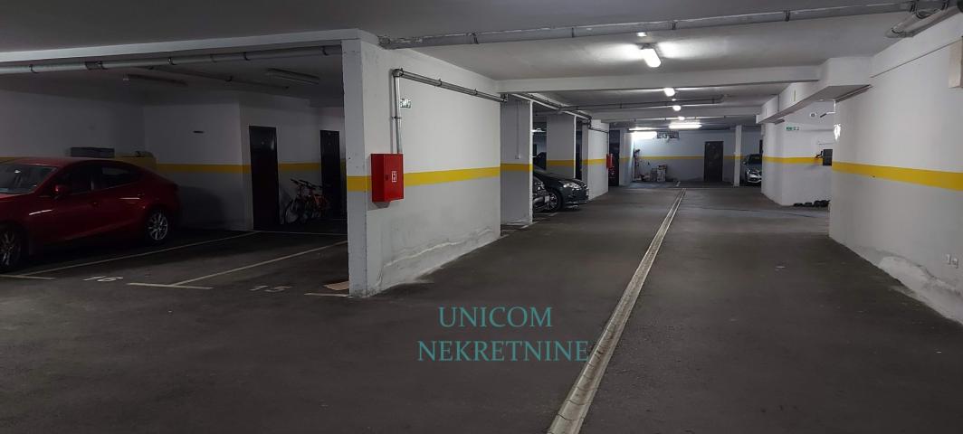 3. 0 65m2+L+parking mesto u garaži Zemun - Pregrevica