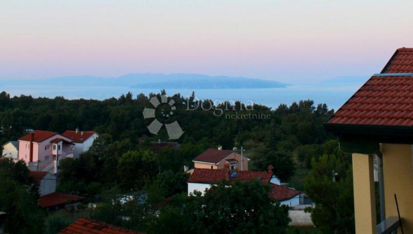 House Drenova, Rijeka, Kablarska cesta 24A, 365m2