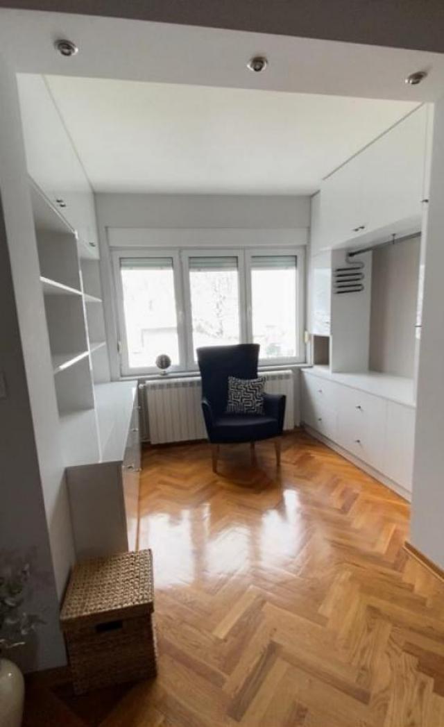 Lux trosoban stan u kući, 110m2, Novi Sad, Sremska Kamenica, Gajeva ulica
