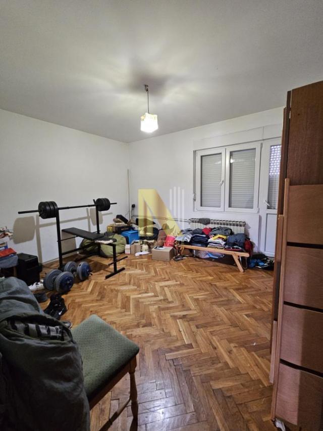 Kuća u Veterniku od 330m2