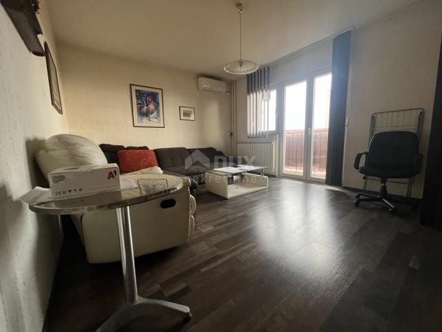 RIJEKA, KRIMEJA- stan, 67m2, 2s+ db, balkon, NOVA FASADA!!!