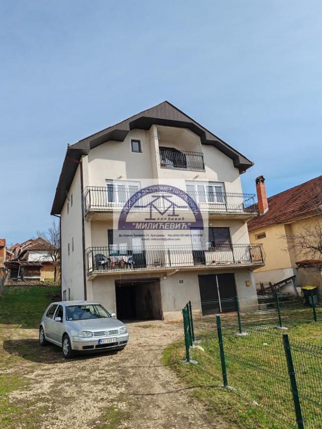 Prodaja, Kuća, 450m2 , Bresnica