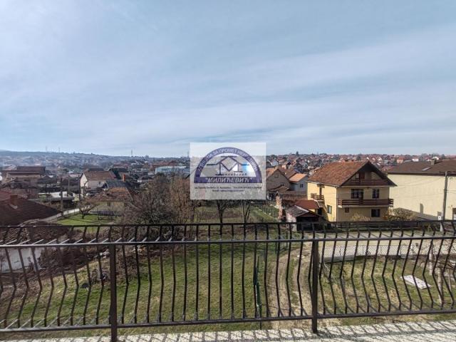 Prodaja, Kuća, 450m2 , Bresnica