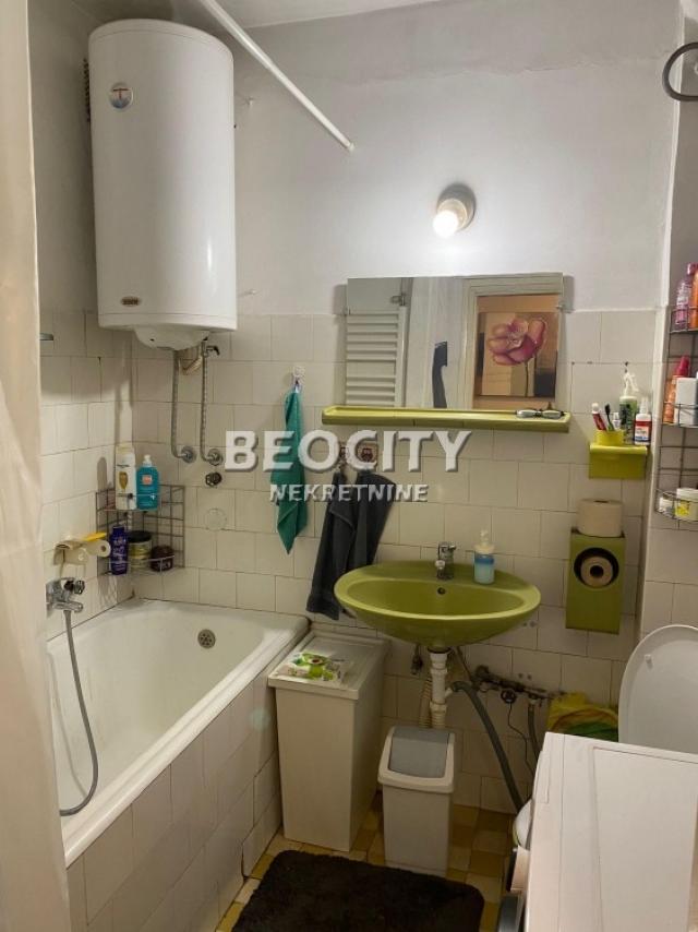 Voždovac, Bioskop Voždovac, Vojvode Stepe, 3. 0, 70m2, 168000EUR