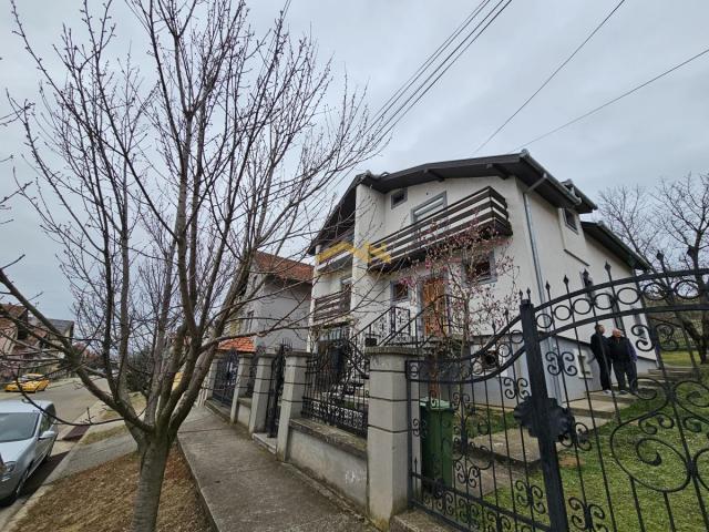 Predivna kuća u Sremskim Karlovcima, naselje Belilo