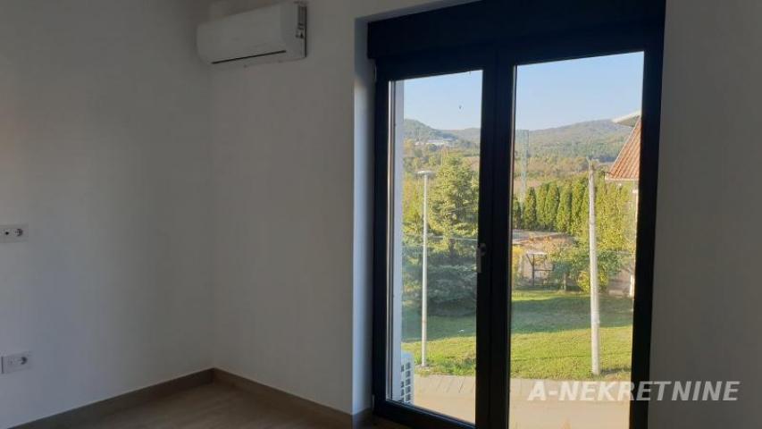 Apartman, Vrdnik, 110m. kv. 250000eura