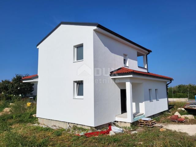 ISTRIA, BUJE - Detached house in high renovation phase