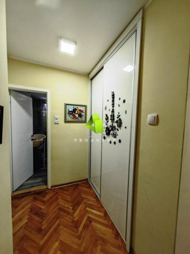 Lux renoviran četvorosoban stan sa stvarima na atraktivnoj lokaciji, Čair ID#4523