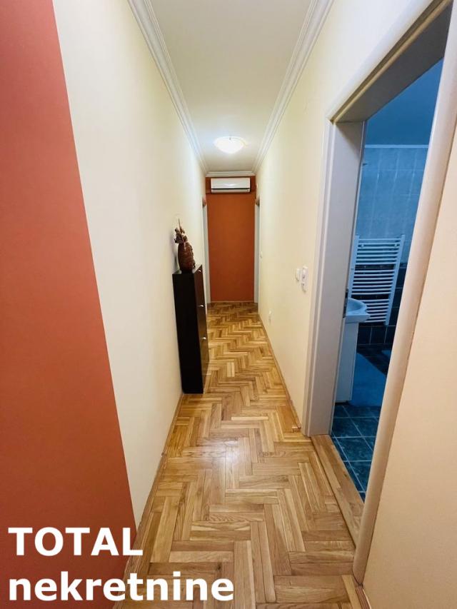 2 Dvosoban stan NOVI SAD, 87550€