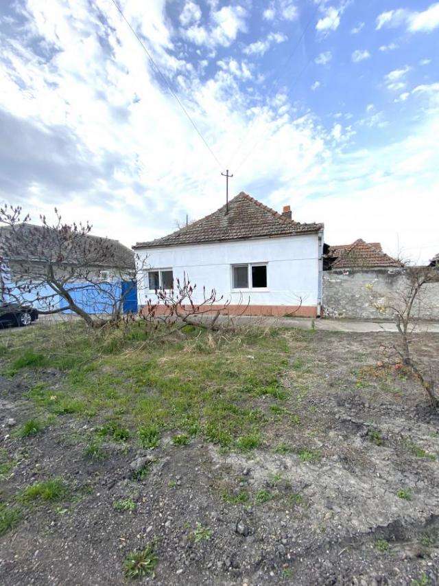 Jermenovci kuća na prodaju