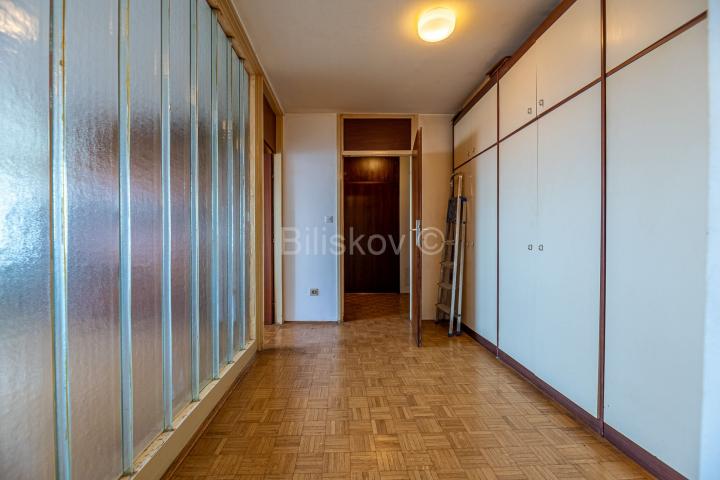 Prodaja, Zagreb, Srednjaci, 2-soban stan, 2x loggia, lift