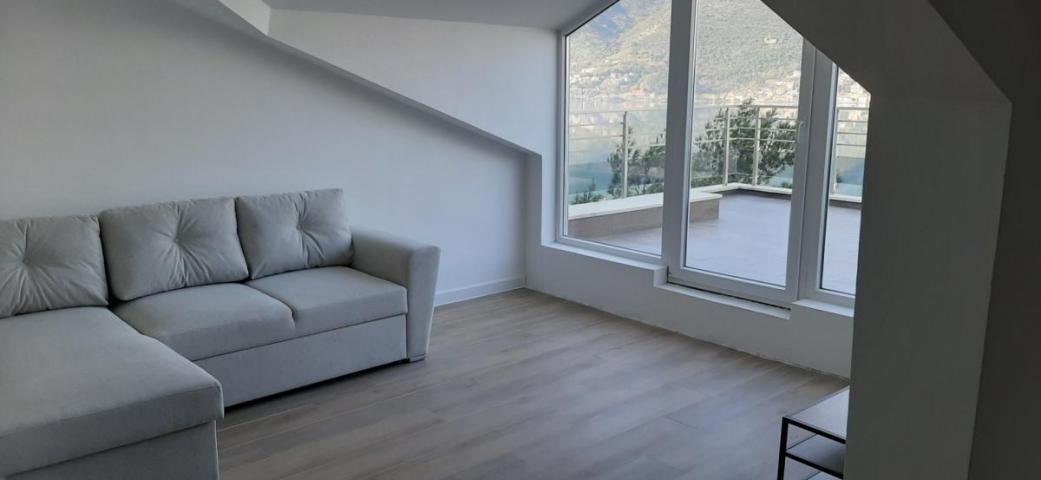 Luxury Three-Bedroom Apartment with beautifull view of sea, Kotor