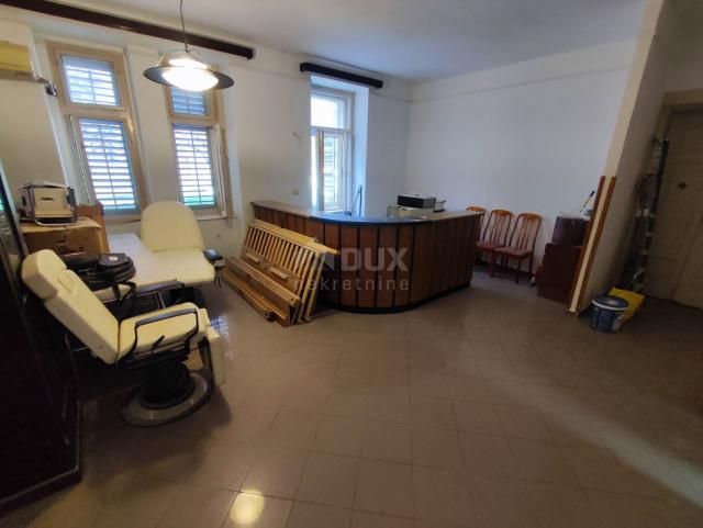 RIJEKA, CENTER - Large apartment in a great location