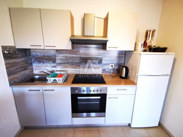 Krk, surroundings, apartment with attached studio apartment and garden! Shared pool!ID 533
