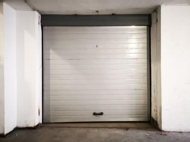 15m2 uknjižena garaža na bulevaru