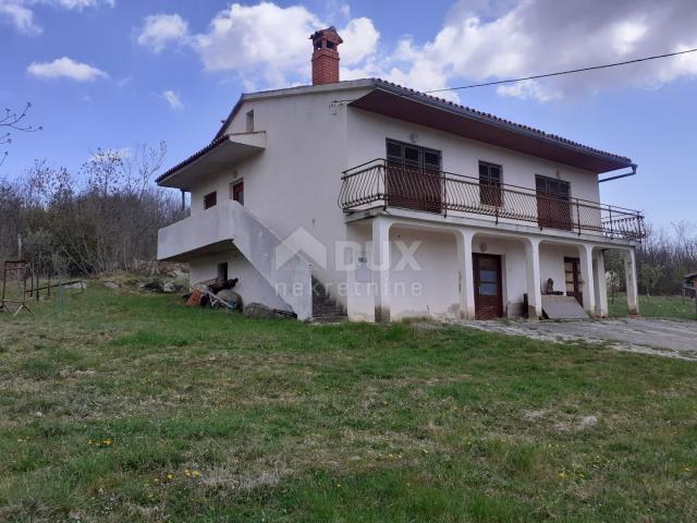 ISTRIA, HUM - Family house with potential, OPPORTUNITY!