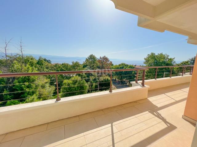 OPATIJA, LOVRAN - top-quality apartment ready for furnishing with a panoramic view and close to the 