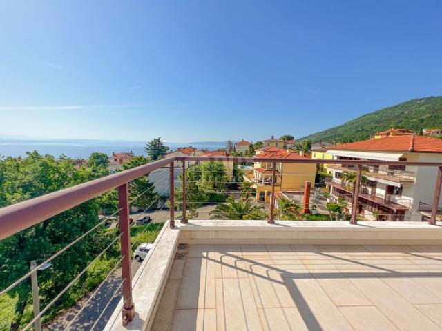 OPATIJA, LOVRAN - top-quality apartment ready for furnishing with a panoramic view and close to the 