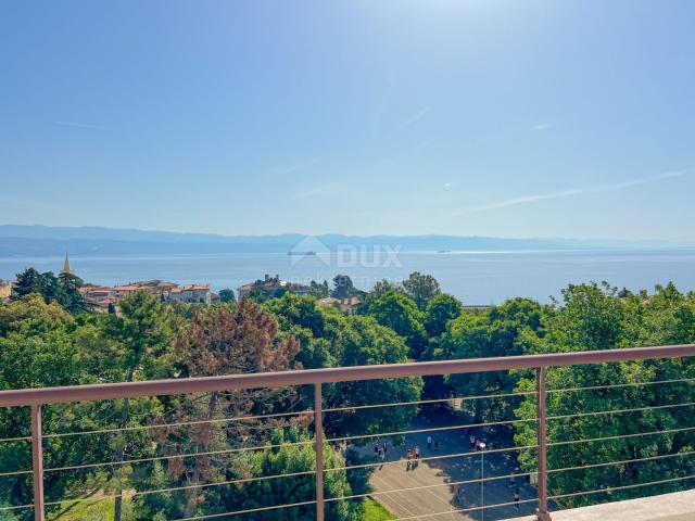 OPATIJA, LOVRAN – hochwertiges, möblierungsfertiges Apartment mit Panoramablick und in Meeresnähe