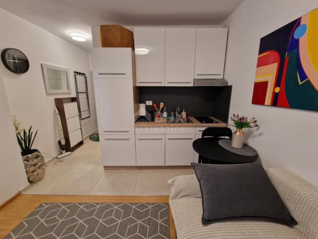 OTOK KRK, NJIVICE - Luksuzni studio apartman 200 m od mora, odličan za najam ili život ( za 1-2 osob