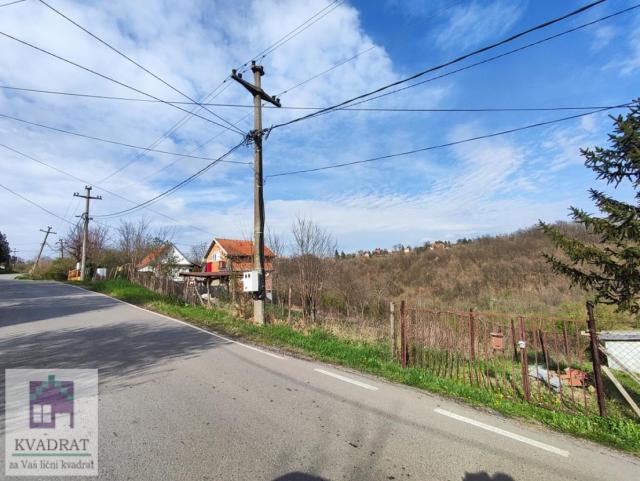 Građevinski plac 31 ar, Obrenovac, Mala Moštanica – 30 000 €
